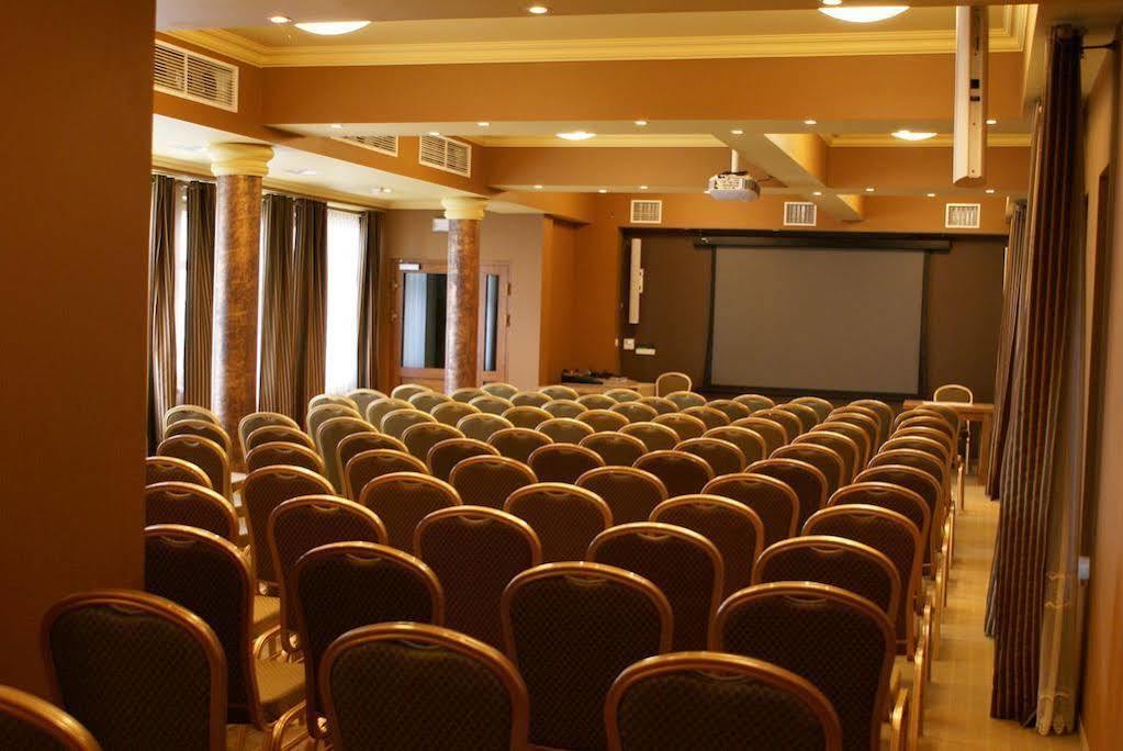 Eco Active Resort Pieniny Чорштин Екстер'єр фото